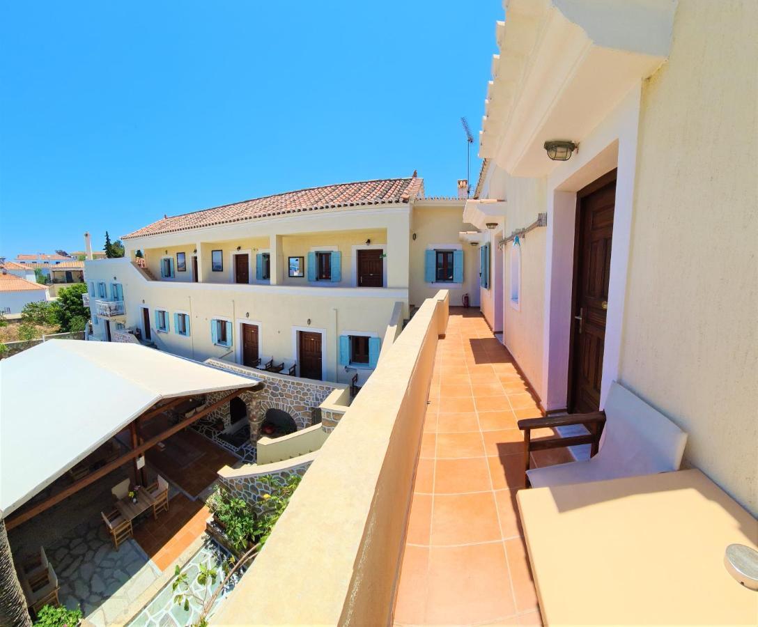Kastro Hotel Spétses Dış mekan fotoğraf